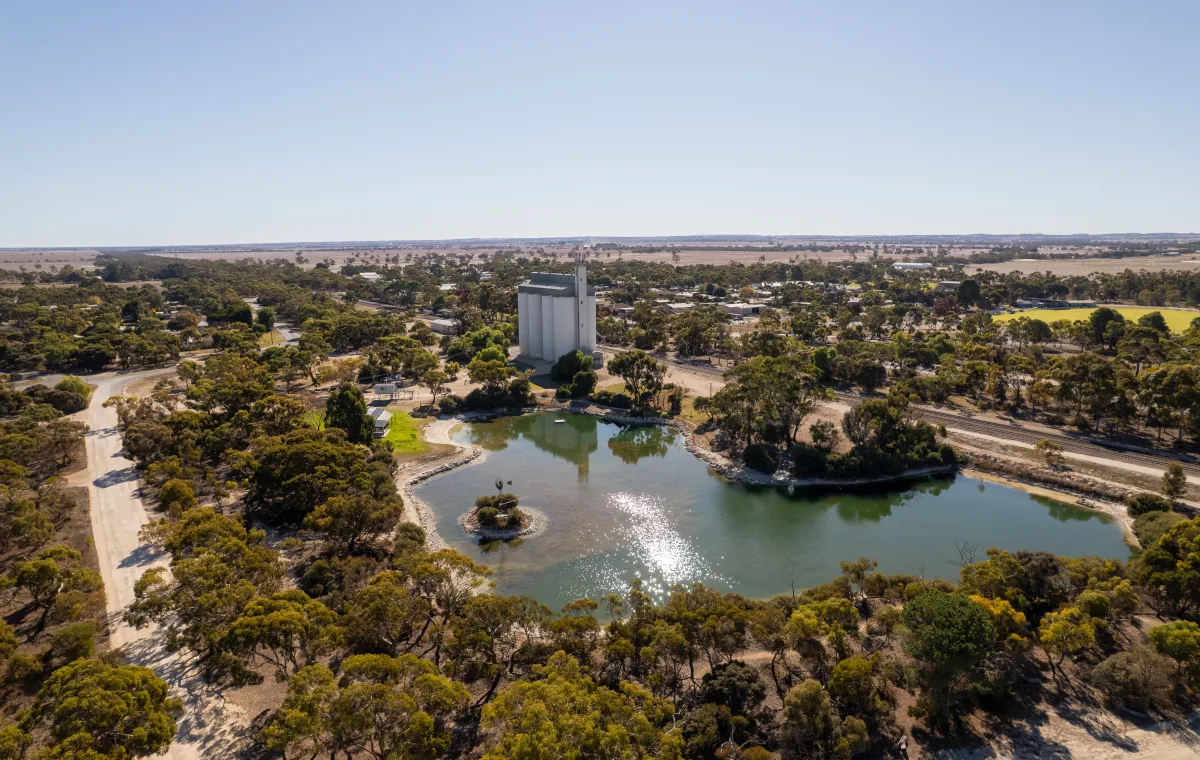 Lake in township of Tintinara